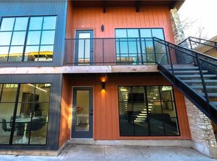 400 E 30th St APT 101, Austin, TX 78705