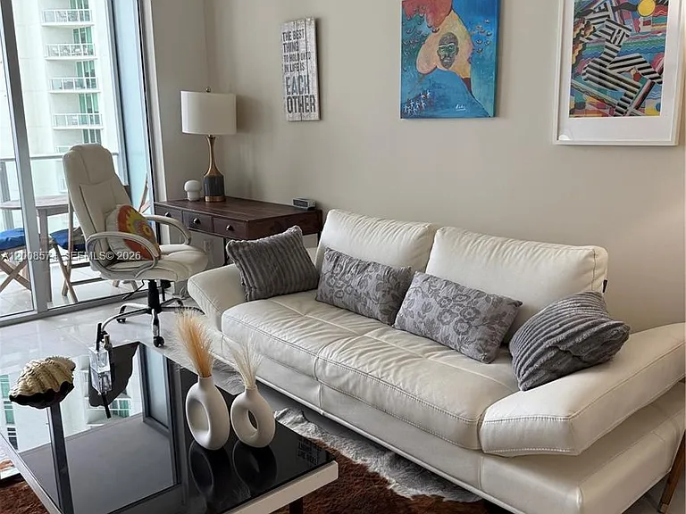 1300 Brickell Bay Dr #807 — Photo 5