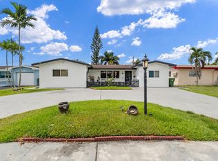 8460 NW 15TH Street, Pembroke Pines, FL 33024