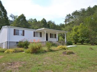 489 Miller Rd, Pikeville, TN 37367