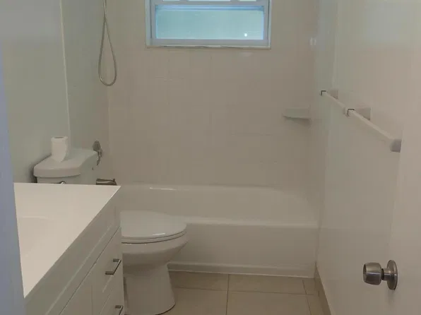 151 SW 14th Ct APT A, Pompano Beach, FL 33060