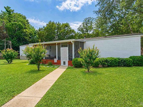 3rd image of 5105 Central Dr