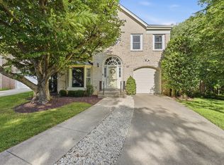 12101 Gatewater Dr, Potomac, MD 20854