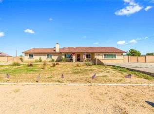 10463 8th Ave, Hesperia, CA 92345