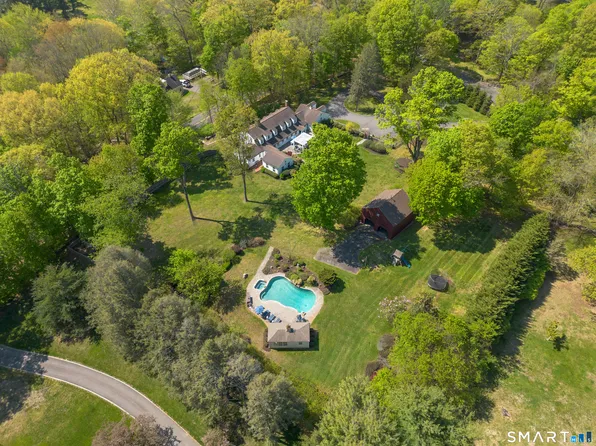 40 Hill Brook Lane, Fairfield, CT 06824