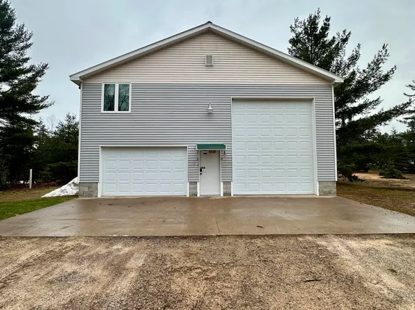 6526 N Timber Lost Rd, Paradise, MI 49768