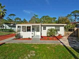 1545 Francis Ave, Atlantic Beach, FL 32233