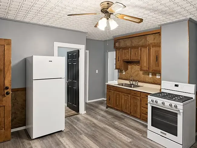 36 Spruce St #3 — Photo 4