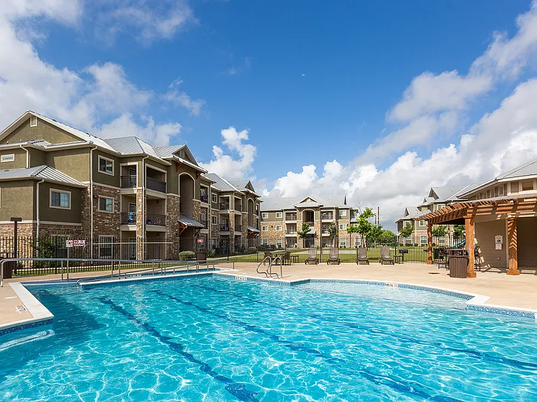 Freedom Hills Ranch Apartments — Photo 21