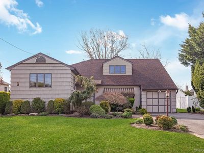 1954 Brook Park Drive, Merrick, NY, 11566