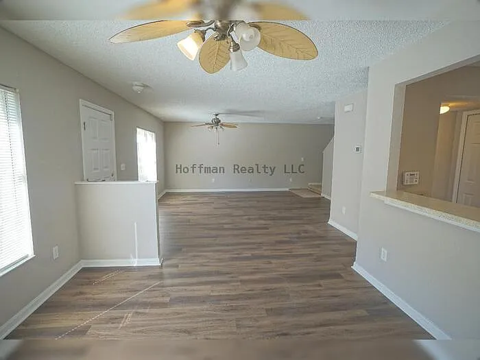 10811 Brickside Ct — Photo 7