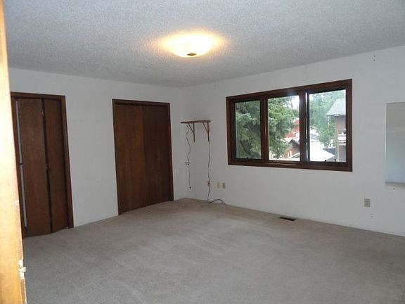 5th image of 81 Trinidad Dr