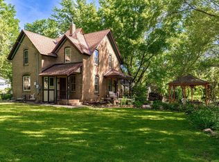 309 Main St W, Carver, MN 55315