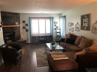 1203 S Bridgeport Pl #35, Sioux Falls, SD 57106