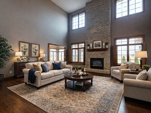 2nd image of 2610 Castlerock Dr