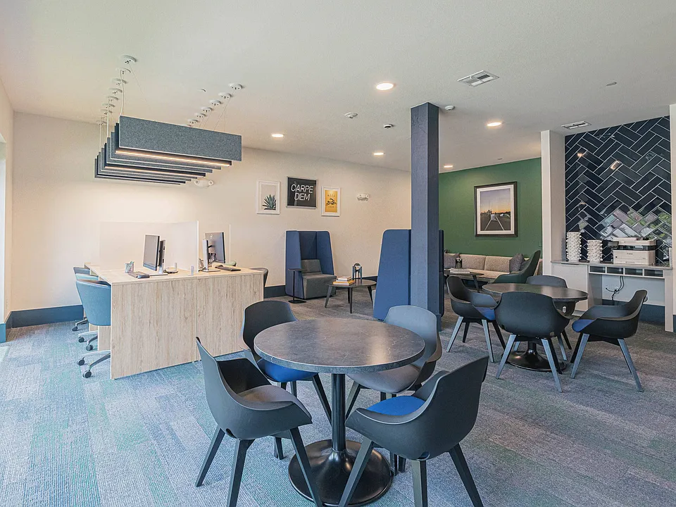 Coworking Lounge - Free professional workspace with computers and printer. Work remotely without paying for a coworking membership.