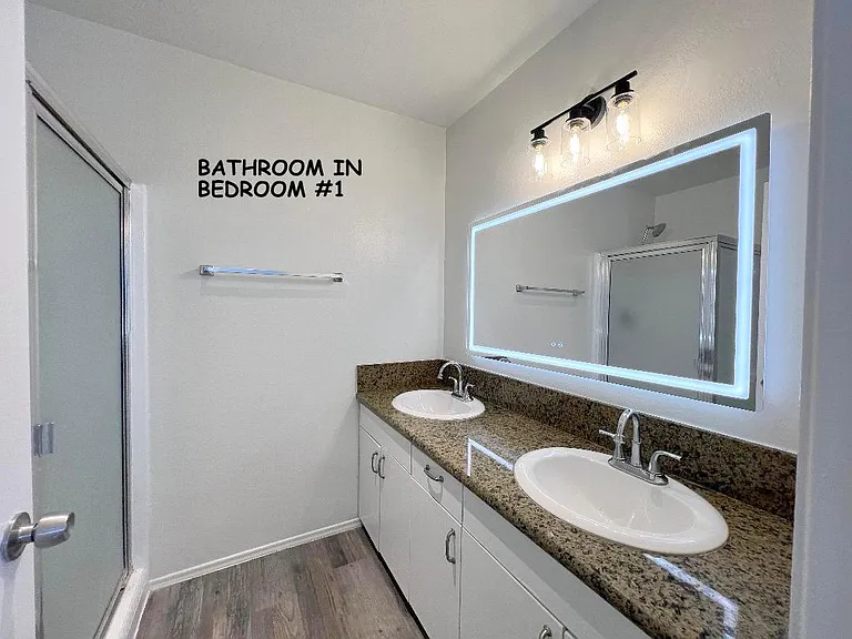 462 Hawthorne St #6 — Photo 6