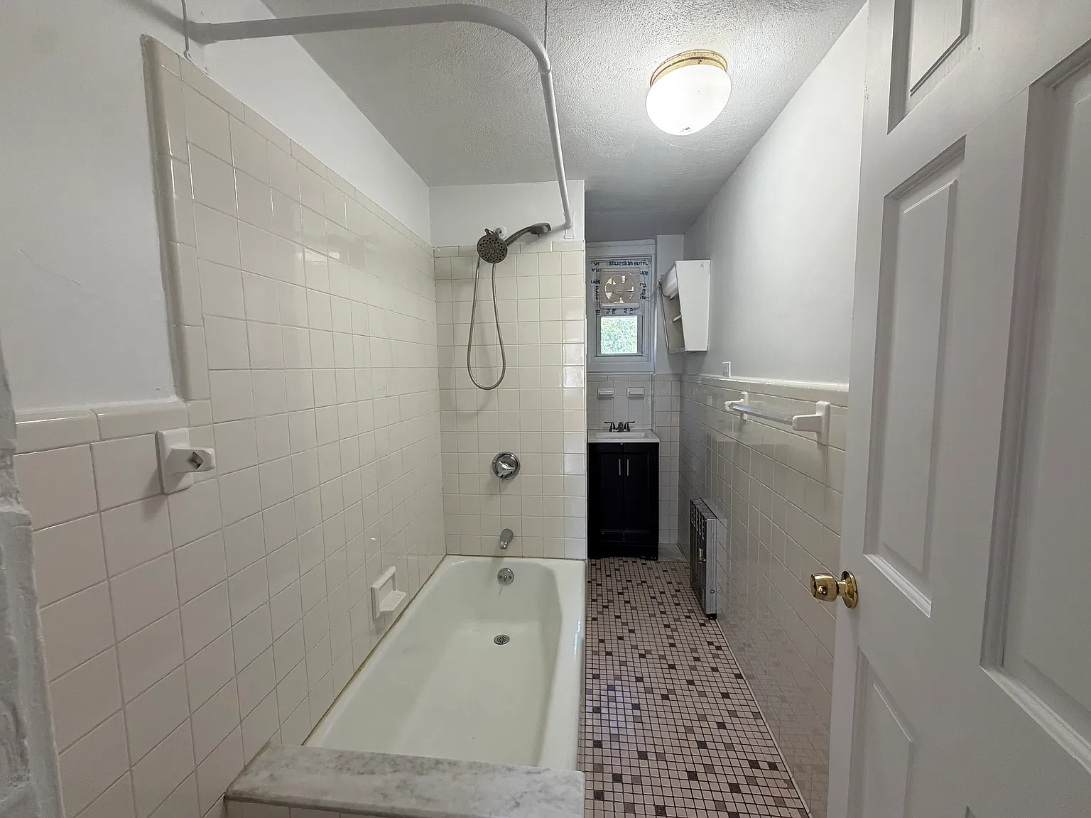 3 bed, $2,650 — Photo 4