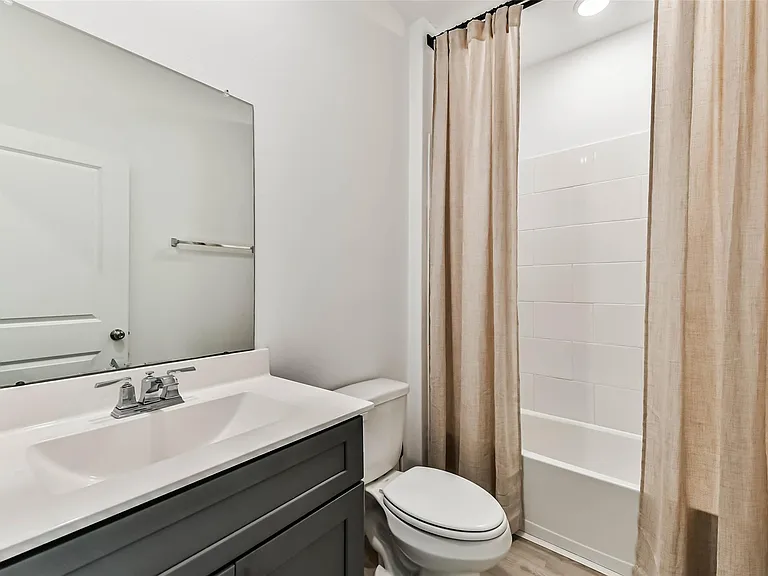 339 Friesian Ct — Photo 18