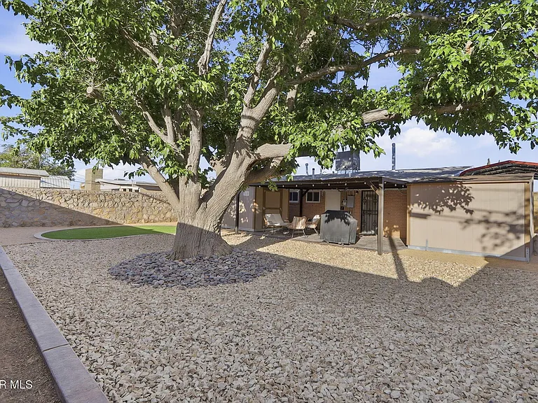 4873 McGregor Dr — Photo 24