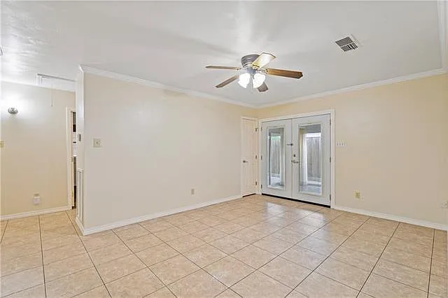 4712 Loveland St — Photo 7