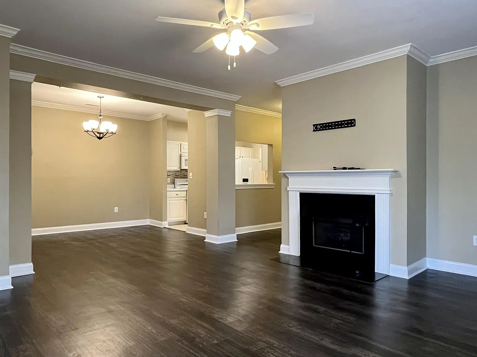 5601 Fairview Road, Unit 19 - 1 — Photo 2