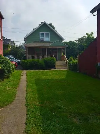 425 Prospect Ave — Photo 6