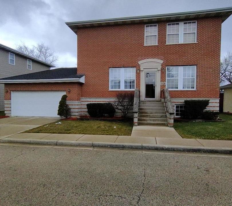 1st image of 1106 Park Pl