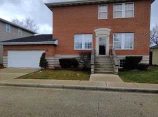 1106 Park Pl, Bellwood, IL 60104