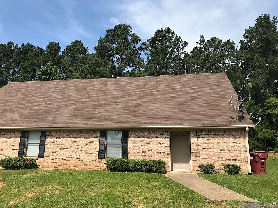 1st image of 112 Willow Creek Ct APT B