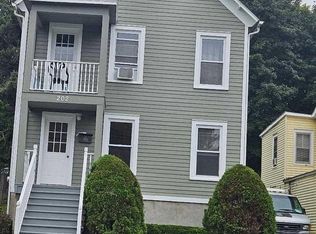 202 Smith St, Poughkeepsie, NY 12601
