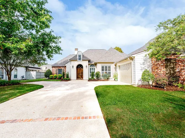 6231 Tezcuco Ct, Gonzales, LA 70737