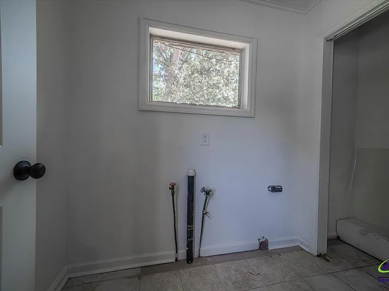 410 Hardeman Ave — Photo 18