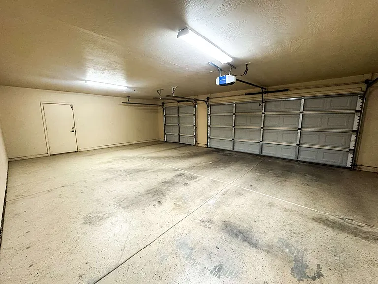 4788 W 27th Pl — Photo 31