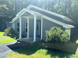 53 Porpoise Cove Ln, Deltaville, VA 23043