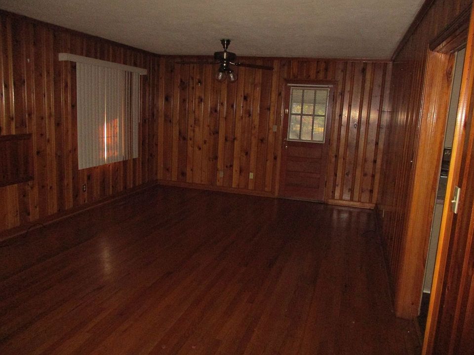 2nd image of 1308 11th Ave