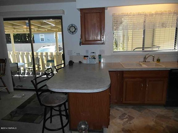 4th image of 3109 Ponderosa Pl