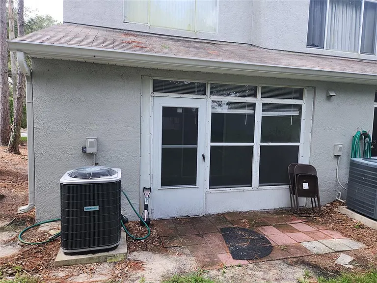 2302 Lake Woodberry Cir — Photo 44