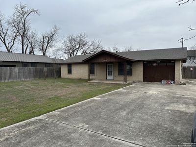 250 Meeker Rd, Kerrville, TX, 78028