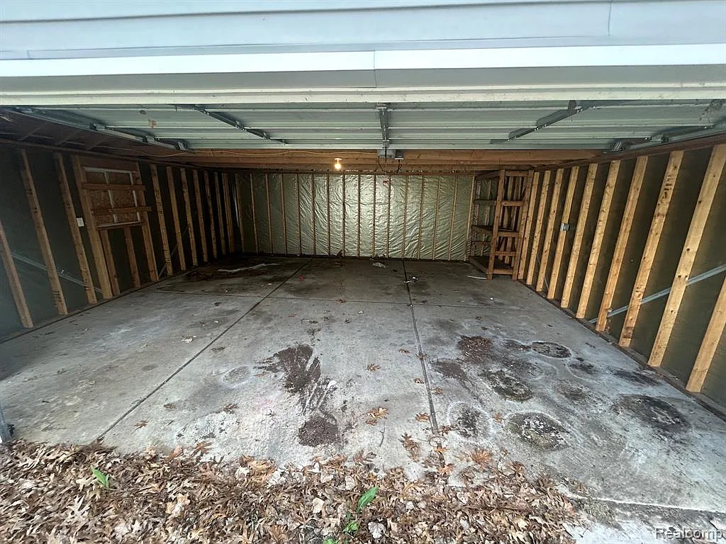 Building Photo - 1150 Magnolia Dr