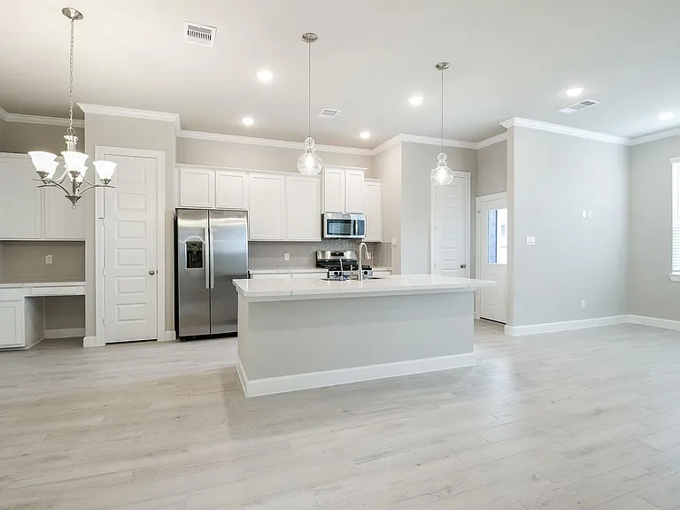3112 La Ramba Dr S — Photo 4