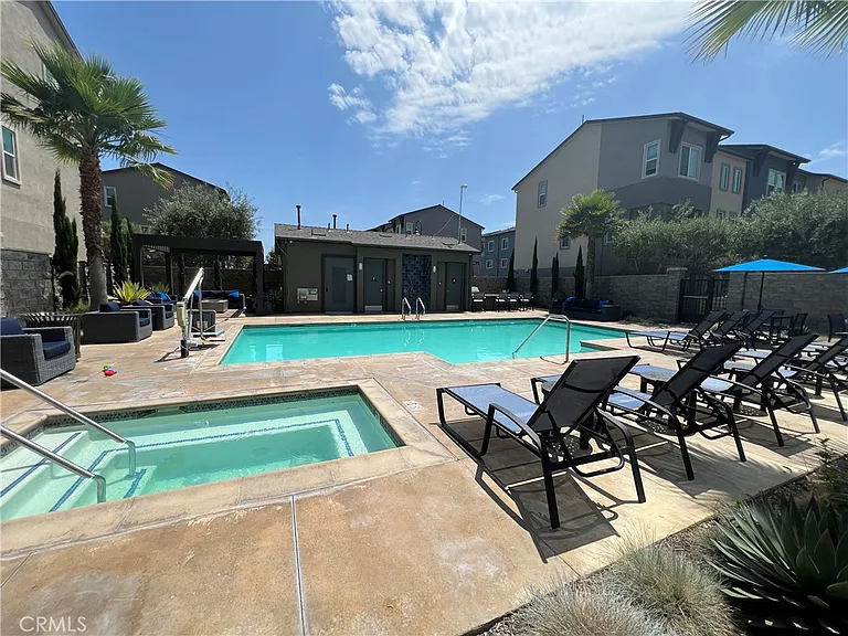 7358 Parker Ln — Photo 29