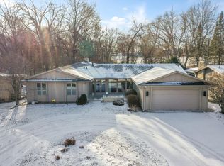 8727 Westmoreland Ln, Saint Louis Park, MN 55426