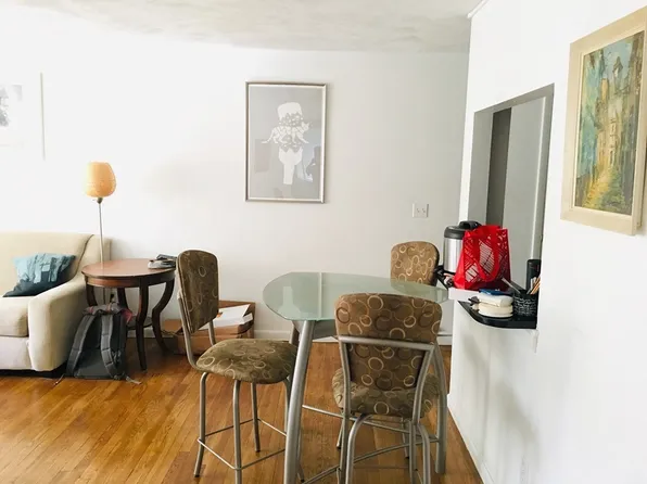20 Radcliffe Rd APT 204, Allston, MA 02134