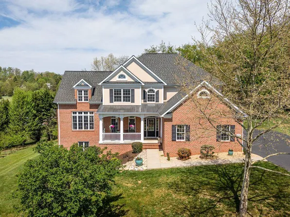 1725 Janie Ln, Harrisonburg, VA 22801