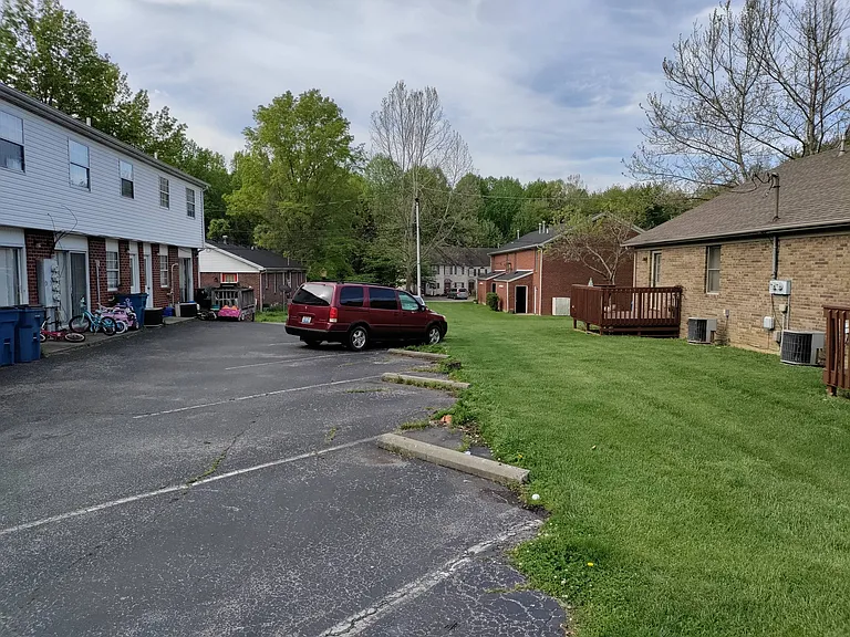 1011 Northwood Loop — Photo 10
