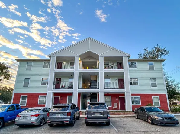 2360 SW Archer Rd APT 807, Gainesville, FL 32608