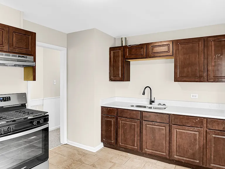 22243 Karlov Ave — Photo 7