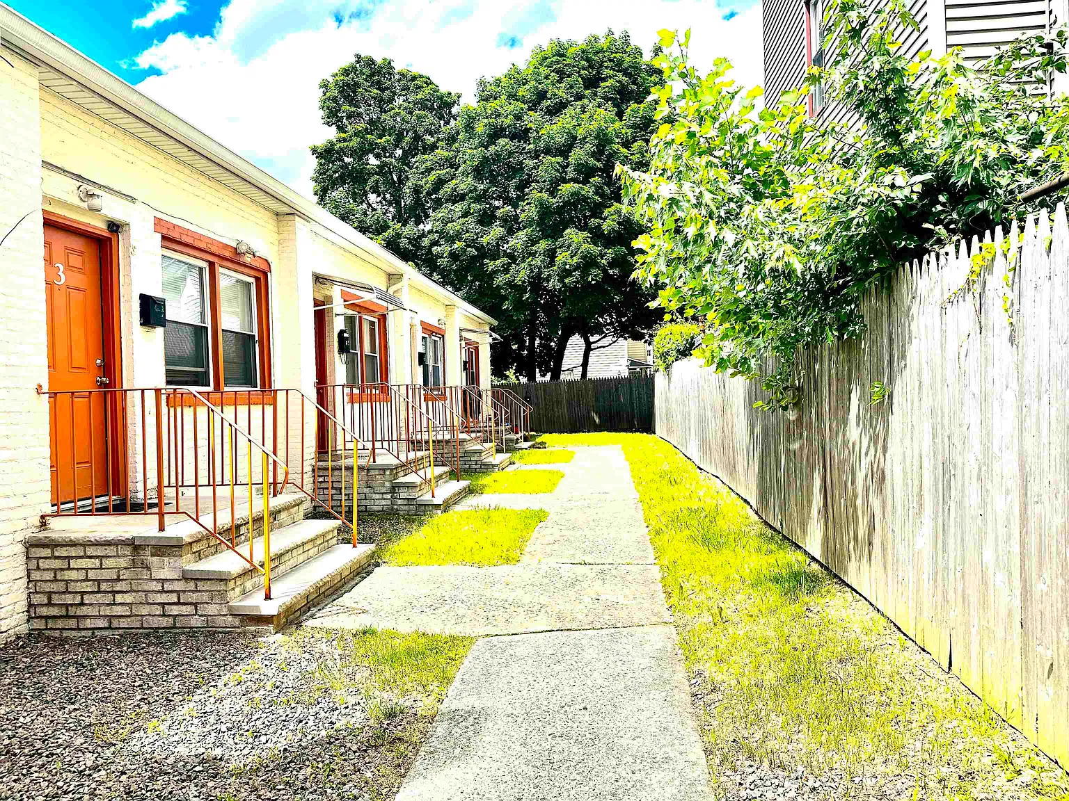 1 bed, 1.0 bath, $1,550 — Photo 3
