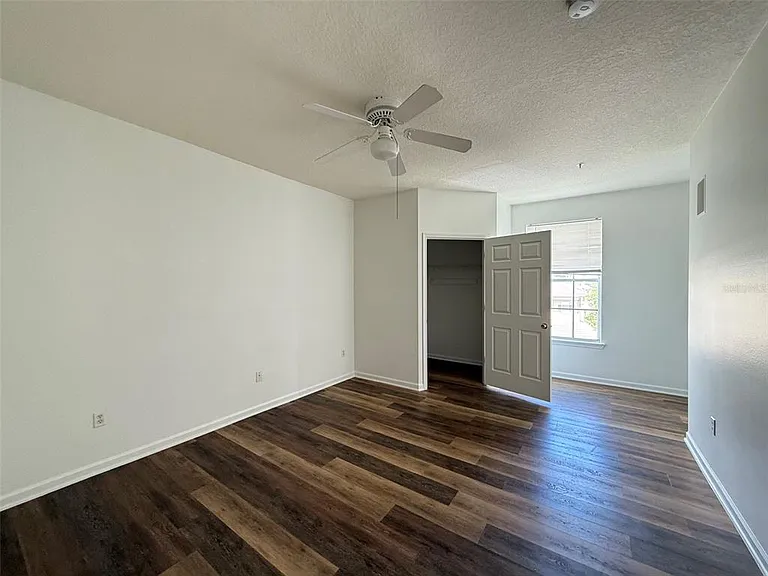 14316 Fredricksburg Dr #505 — Photo 8